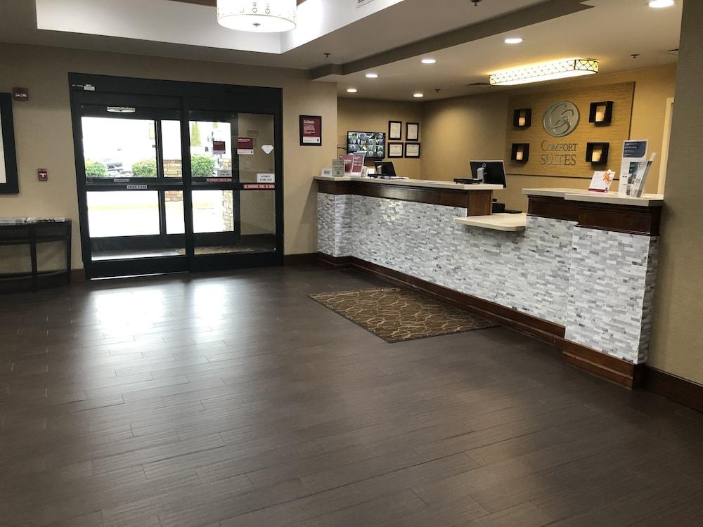Comfort Suites Johnson City Near University Exterior foto